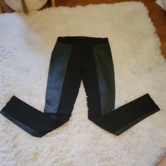 Fire Los Angeles Pants - Ladies extra small black leggings with leather look n side panels